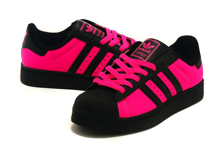 baskets adidas rose et noir